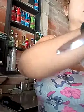 Snapshot of alexax0 chatting on February 23, 2025, 4:46 pm alexax0 online show from February 23, 2025, 4:46 pm