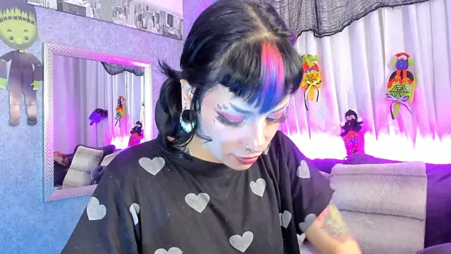 Snapshot of _mamush chatting on October 27, 2025, 2:40 pm mamush online show from October 27, 2025, 2:40 pm