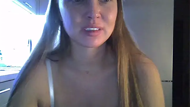 Snapshot of Lucky_Anna chatting on November 10, 2025, 3:06 pm Lucky Anna online show from November 10, 2025, 3:06 pm