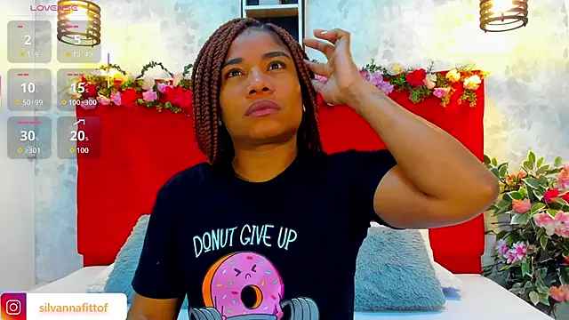 Snapshot of SilvannaFit chatting on January 19, 2026, 11:47 am SilvannaFit online show from January 19, 2026, 11:47 am