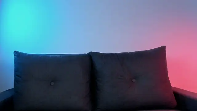 lnxmst online show from October 26, 2025, 10:43 pm