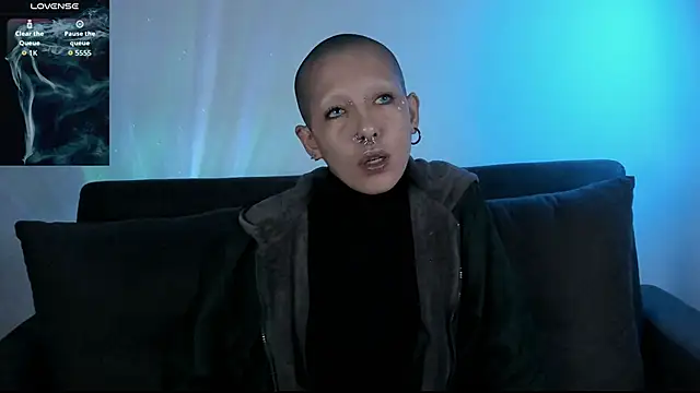 lnxmst online show from November 22, 2025, 10:30 pm