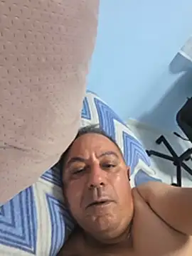 Snapshot of abdelhak33 chatting on March 18, 2026, 1:09 am abdelhak33 online show from March 18, 2026, 1:09 am