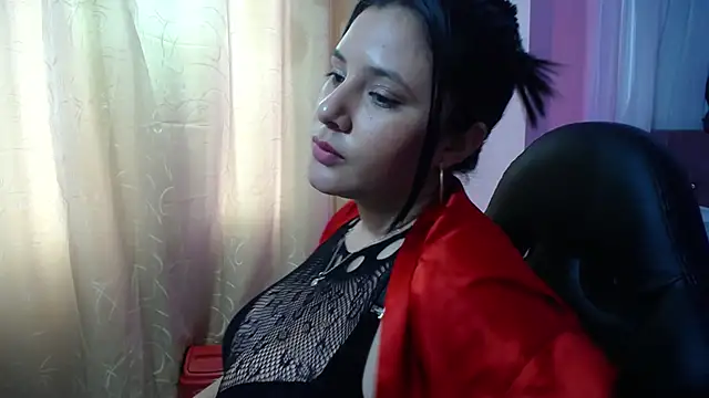 Snapshot of frreeya chatting on February 4, 2025, 9:20 pm frreeya online show from February 4, 2025, 9:20 pm