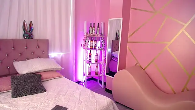 Snapshot of frreeya chatting on January 13, 2025, 8:37 pm frreeya online show from January 13, 2025, 8:37 pm