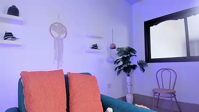 saray halam online show from November 2, 2025, 6:02 pm