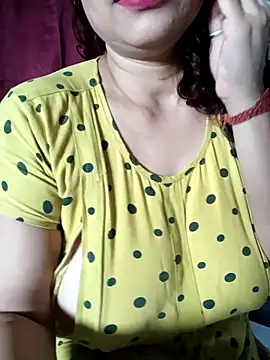 Snapshot of Sneha_gril chatting on April 9, 2026, 7:14 am Sneha gril online show from April 9, 2026, 7:14 am