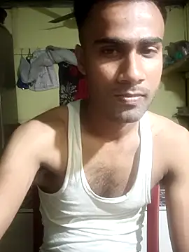 Snapshot of Skinny_Bigass_23 chatting on March 18, 2026, 6:42 pm Skinny Bigass 23 online show from March 18, 2026, 6:42 pm