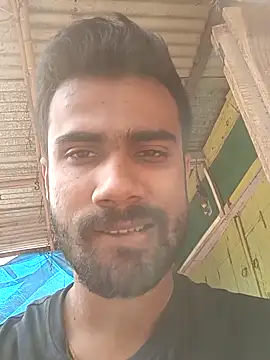 Snapshot of Skinny_Bigass_23 chatting on February 18, 2026, 3:48 am Skinny Bigass 23 online show from February 18, 2026, 3:48 am