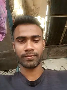 Snapshot of Skinny_Bigass_23 chatting on March 22, 2026, 8:38 am Skinny Bigass 23 online show from March 22, 2026, 8:38 am