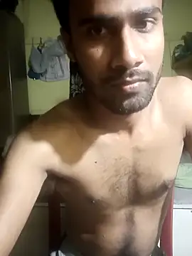 Snapshot of Skinny_Bigass_23 chatting on March 11, 2026, 6:46 pm Skinny Bigass 23 online show from March 11, 2026, 6:46 pm