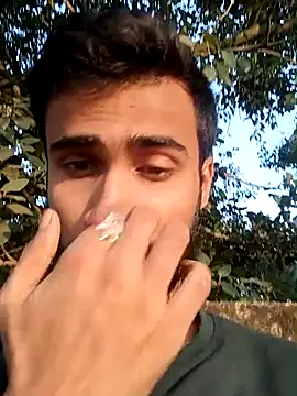 Snapshot of Skinny_Bigass_23 chatting on November 14, 2025, 10:19 am Skinny Bigass 23 online show from November 14, 2025, 10:19 am