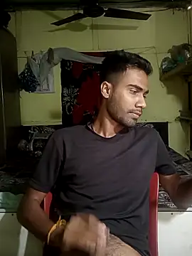 Snapshot of Skinny_Bigass_23 chatting on March 23, 2026, 4:56 am Skinny Bigass 23 online show from March 23, 2026, 4:56 am