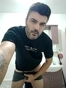 hot man eray online show from September 23, 2025, 9:22 pm