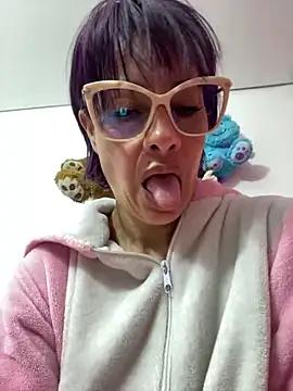 Snapshot of Goddess-Love- chatting on March 5, 2025, 9:38 am Goddess-Love- online show from March 5, 2025, 9:38 am