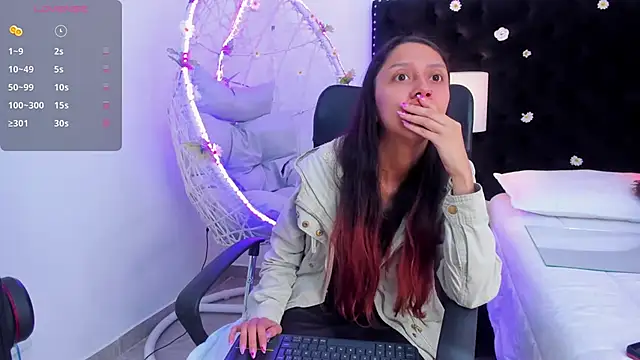 Snapshot of Goddess__Lilith chatting on October 23, 2025, 12:31 am Goddess Lilith online show from October 23, 2025, 12:31 am