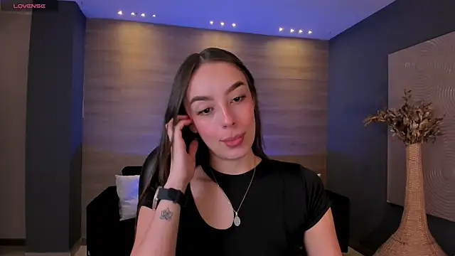 Snapshot of KaiaFerreira chatting on March 16, 2025, 12:11 pm KaiaFerreira online show from March 16, 2025, 12:11 pm