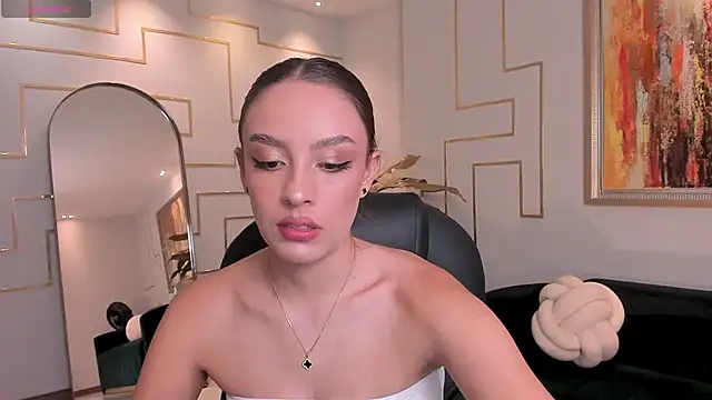 Snapshot of KaiaFerreira chatting on November 24, 2025, 2:39 pm KaiaFerreira online show from November 24, 2025, 2:39 pm