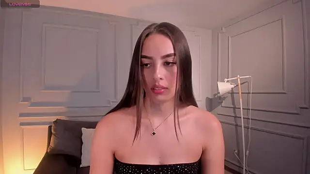 KaiaFerreira online show from February 11, 2026, 5:24 pm