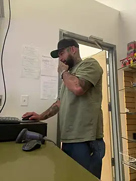 Snapshot of jr91esl chatting on February 7, 2025, 4:06 am jr91esl online show from February 7, 2025, 4:06 am