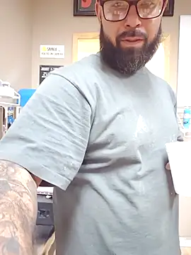 Snapshot of jr91esl chatting on April 11, 2026, 8:18 am jr91esl online show from April 11, 2026, 8:18 am