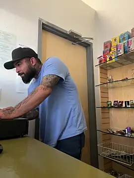 Snapshot of jr91esl chatting on February 1, 2025, 11:58 pm jr91esl online show from February 1, 2025, 11:58 pm