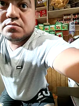 Snapshot of TheBriiaand30 chatting on January 11, 2026, 2:57 pm TheBriiaand30 online show from January 11, 2026, 2:57 pm