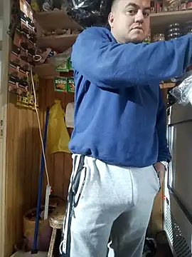 Snapshot of TheBriiaand30 chatting on October 1, 2025, 2:54 pm TheBriiaand30 online show from October 1, 2025, 2:54 pm