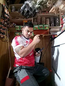 Snapshot of TheBriiaand30 chatting on September 27, 2025, 3:18 pm TheBriiaand30 online show from September 27, 2025, 3:18 pm