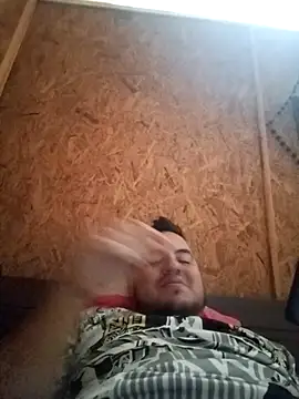 Snapshot of TheBriiaand30 chatting on September 18, 2025, 4:32 pm TheBriiaand30 online show from September 18, 2025, 4:32 pm