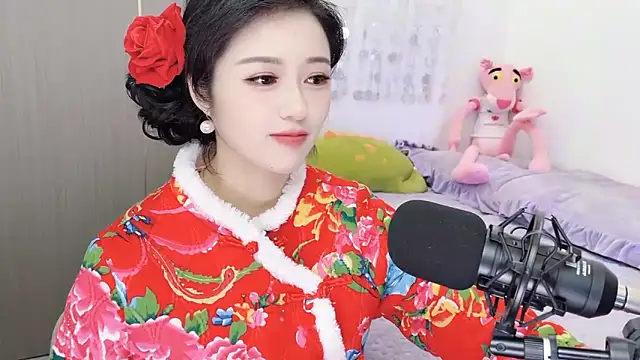 Snapshot of starsqimei chatting on February 19, 2026, 5:48 am starsqimei online show from February 19, 2026, 5:48 am