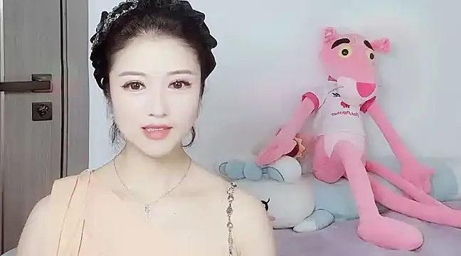 starsqimei online show from March 19, 2025, 4:47 am