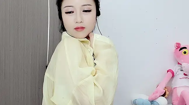 starsqimei online show from March 21, 2025, 3:22 am