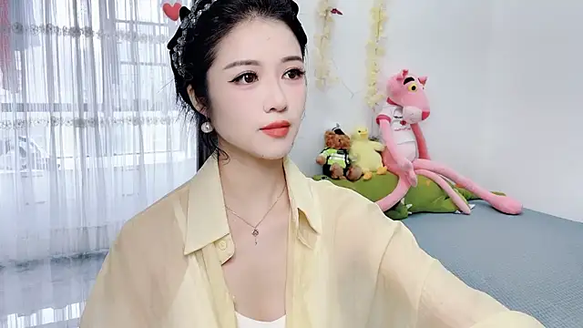 starsqimei online show from September 26, 2025, 4:41 am