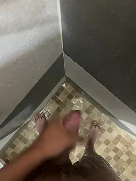 mylovetr1 online show from March 17, 2026, 1:19 am