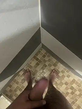 Snapshot of mylovetr1 chatting on January 14, 2025, 5:08 am mylovetr1 online show from January 14, 2025, 5:08 am