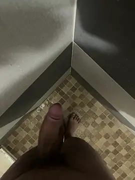 Snapshot of mylovetr1 chatting on January 3, 2025, 2:54 am mylovetr1 online show from January 3, 2025, 2:54 am