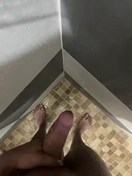 Snapshot of mylovetr1 chatting on March 15, 2025, 4:13 am mylovetr1 online show from March 15, 2025, 4:13 am