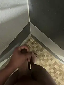 Snapshot of mylovetr1 chatting on February 11, 2025, 5:58 am mylovetr1 online show from February 11, 2025, 5:58 am