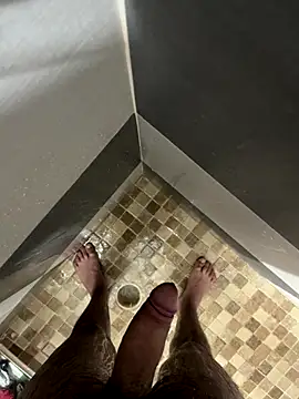 Snapshot of mylovetr1 chatting on September 28, 2025, 11:55 pm mylovetr1 online show from September 28, 2025, 11:55 pm