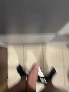 Snapshot of mylovetr1 chatting on March 14, 2025, 7:04 am mylovetr1 online show from March 14, 2025, 7:04 am