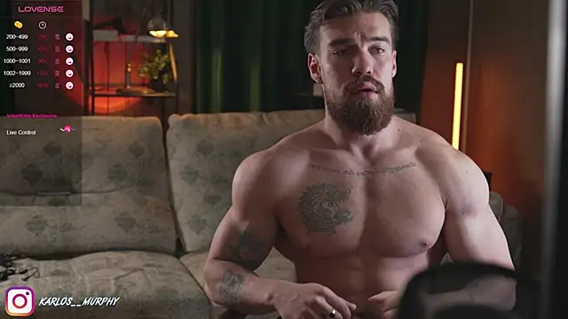 Snapshot of Karlos_Ripped_ chatting on December 16, 2024, 9:46 am Karlos Ripped online show from December 16, 2024, 9:46 am