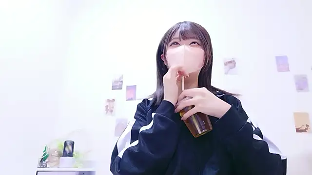 aki zzz online show from March 29, 2026, 6:48 am