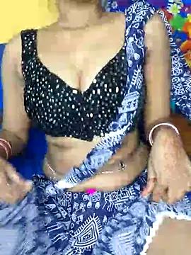 Snapshot of Your_desi_Bhabbi chatting on February 27, 2025, 4:54 pm Your desi Bhabbi online show from February 27, 2025, 4:54 pm