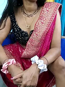 Snapshot of Your_desi_Bhabbi chatting on March 5, 2025, 5:39 pm Your desi Bhabbi online show from March 5, 2025, 5:39 pm