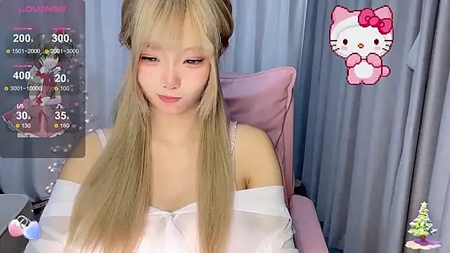 Snapshot of Z-long chatting on January 8, 2026, 11:27 am Z-long online show from January 8, 2026, 11:27 am
