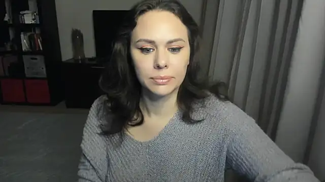 Snapshot of MollyCheiz chatting on December 5, 2025, 3:54 pm MollyCheiz online show from December 5, 2025, 3:54 pm