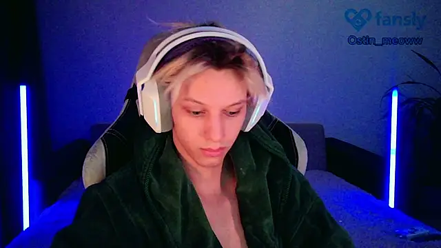 Ostin meow online show from February 3, 2025, 12:47 pm