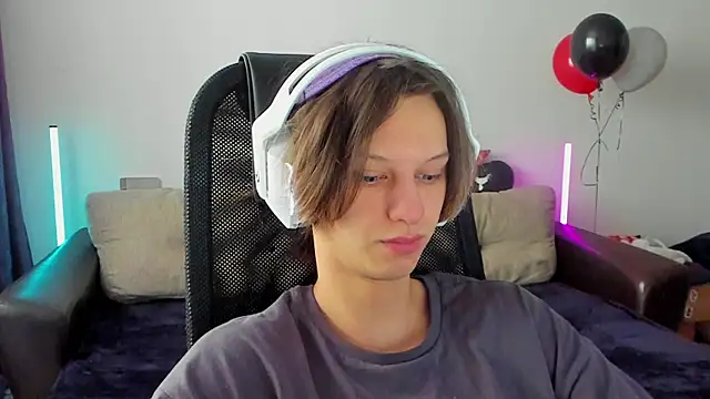 Ostin meow online show from January 19, 2026, 5:00 am