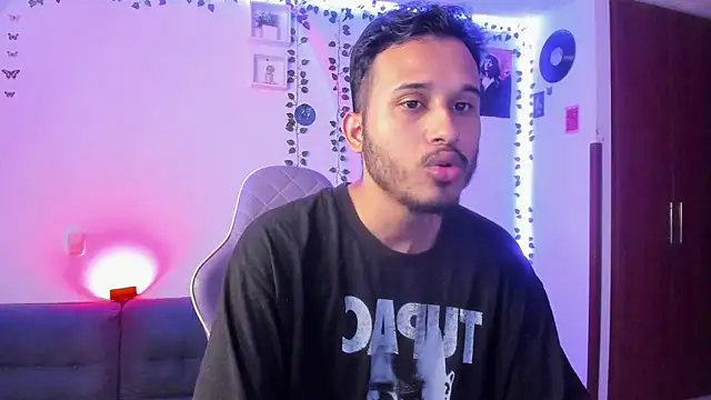 Raf brunette online show from January 15, 2025, 9:56 am